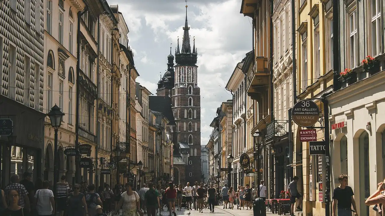 Polish Etiquette: When To Use Pan And Pani